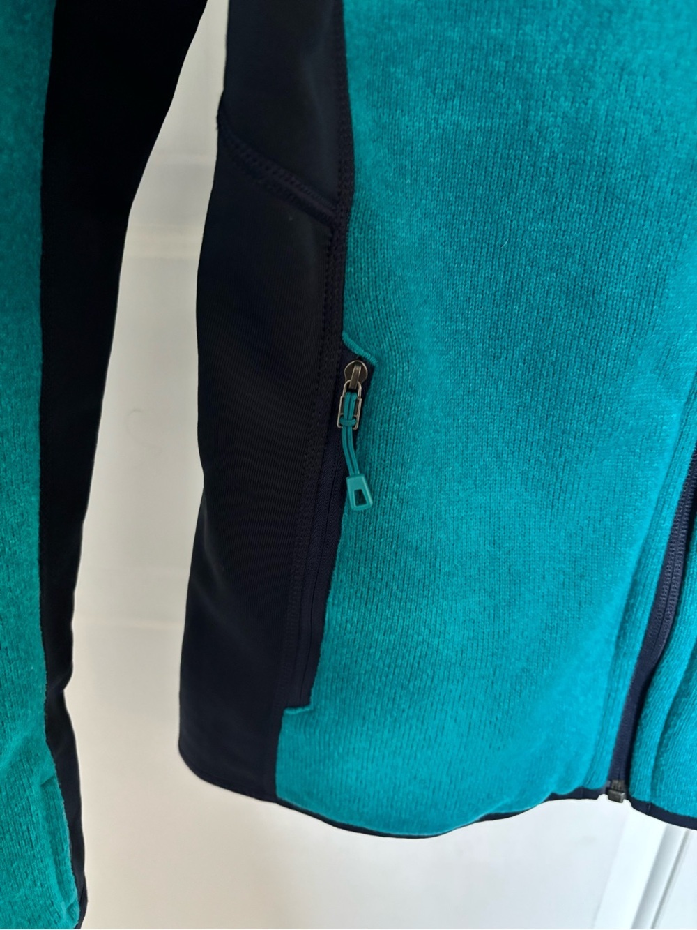 Patagonia Better Sweater Hoodie - Picture 4 of 8